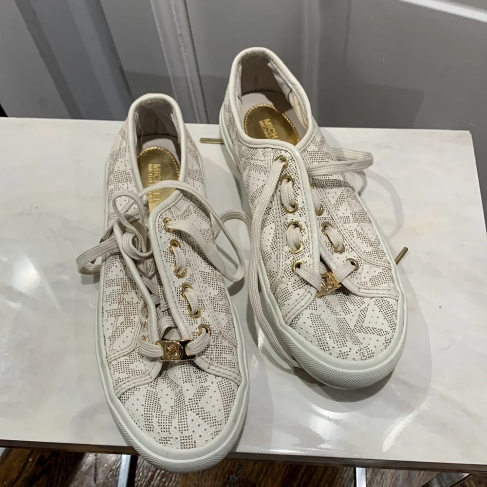 Michael‎ Kors Logo Print Sneakers